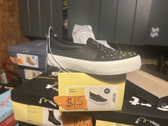 The treasure chest discount store