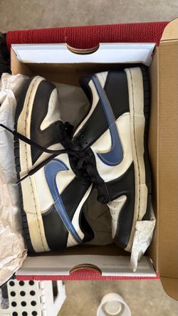 Nike Dunk Low Size 6Y