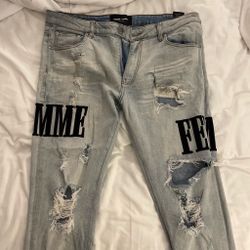 Homme + Femme Distressed Jeans
