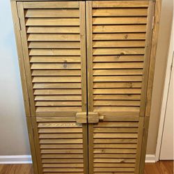 Mcombo Outdoor Storage Cabinet 