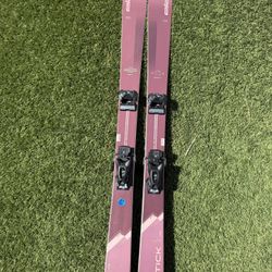 Skis Woman’s - Elan with Tyrolia And Polls.