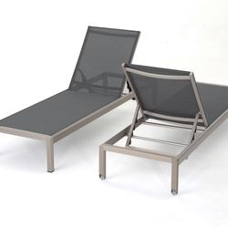 2 Outdoor patio chaise lounge chairs, pool furniture loungers adjustable