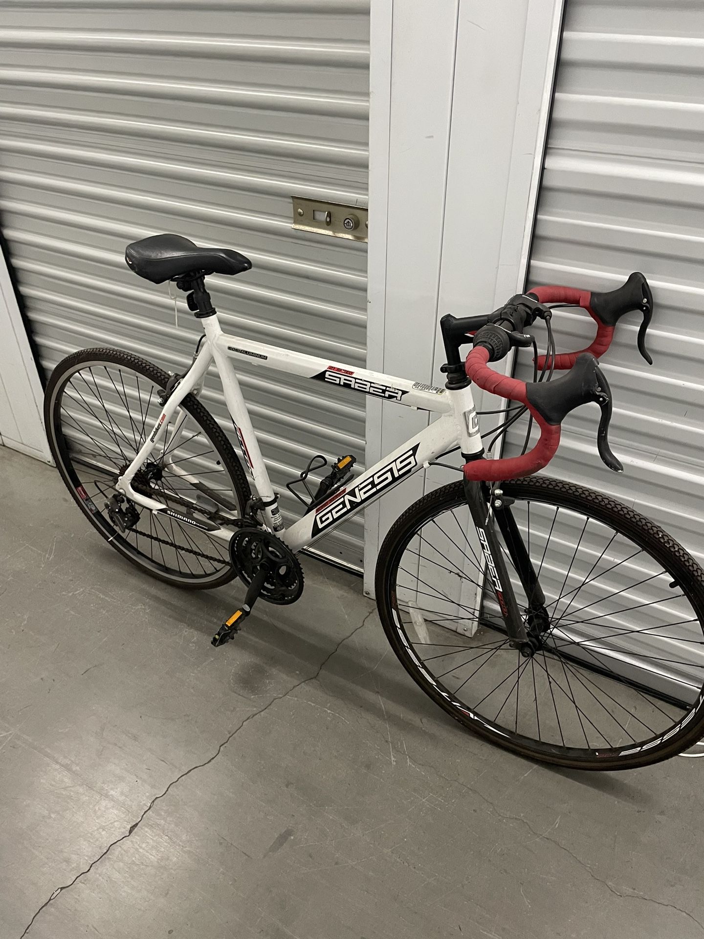 Genesis Saber Road Bike 56cm 