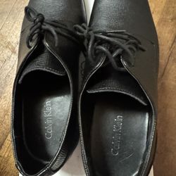 Calvin Klein Brodie Epi Leather 10 .5 Black 