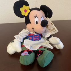 Disney Store Globe Trotting - GERMAN MINNIE MOUSE - Soft Plush Bean Bag Toy new