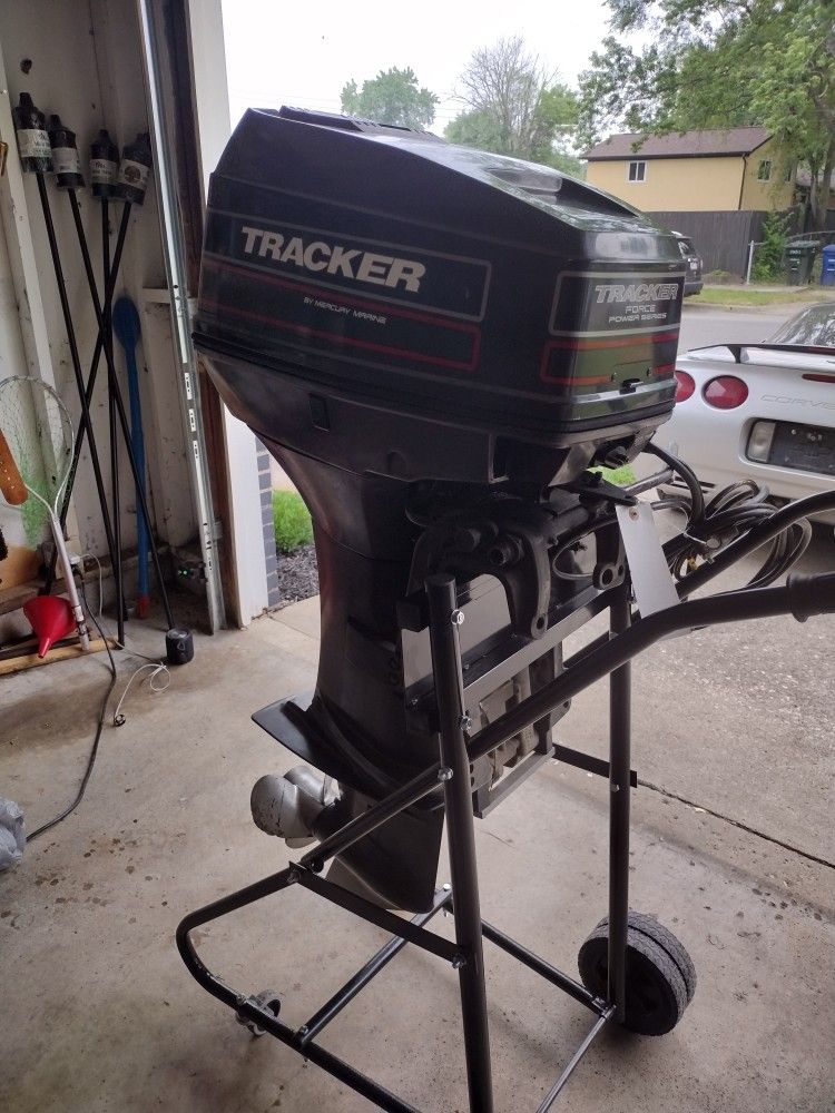 1997 Mercury Tracker 4 Stroke 40 HP Outboard Motor 