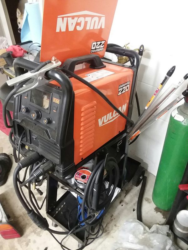 Vulcan omnipro 220 for Sale in Mount Dora, FL - OfferUp