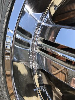 Zinik 24” Wheels with Nexen 305/35/24 Tires 2010 Toyota Tundra and similar