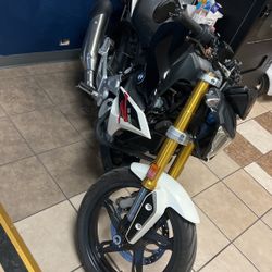 BMW  G310R