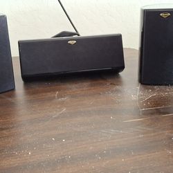 Klipsch 5 Piece Surround Sound Speakers