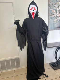 Ghostface life size prop
