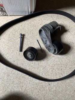 Bmw N55 F30 used serpentine Belt kit