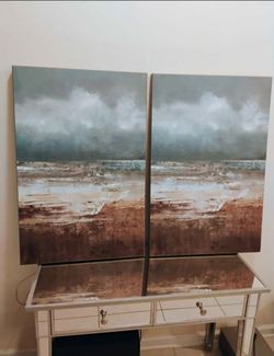 pictures "Oceanscape" by Tita Quintero.
