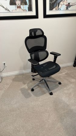 NOUHAUS Ergonomic Gaming/Office Chair