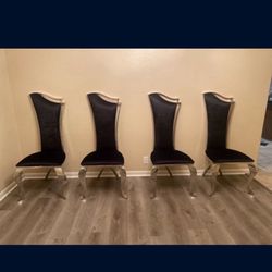 4 velvet classy chairs 