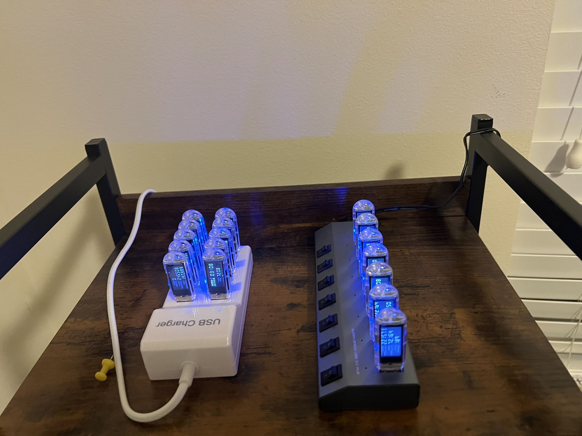 Bitcoin merch Lottery Miners 17 Total With USB Hubs