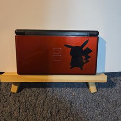 Crimson Red DS Lite 