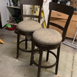 Bar Stools 