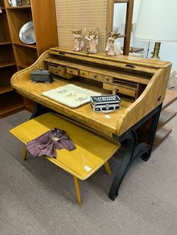 Thomasville Roll Top Desk