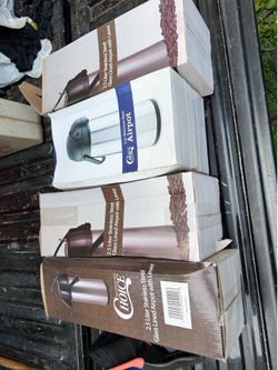 Airpots 2.5L (3) - 3.5L (1)