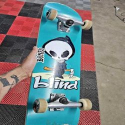 Brand-New Longboard – Fast and Smooth Ride for Every Skater assume audience