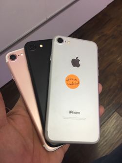 iPhone 7 unlocked 32GB with free temper glass and charger