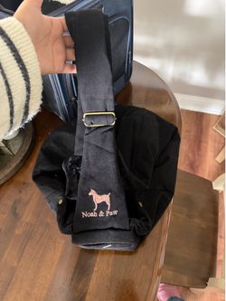 Dog carrier