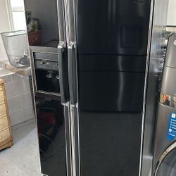 Kenmore Refrigerator Fridge Fully Functional Ice and Water