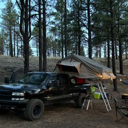 Smittybilt LX rooftop tent and rack