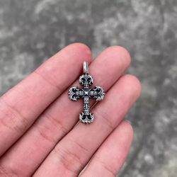 Chrome hearts mini Flame Cross pendant
