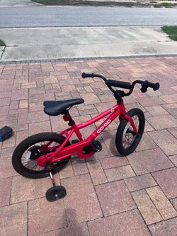 Co-Op children’s beginner bike