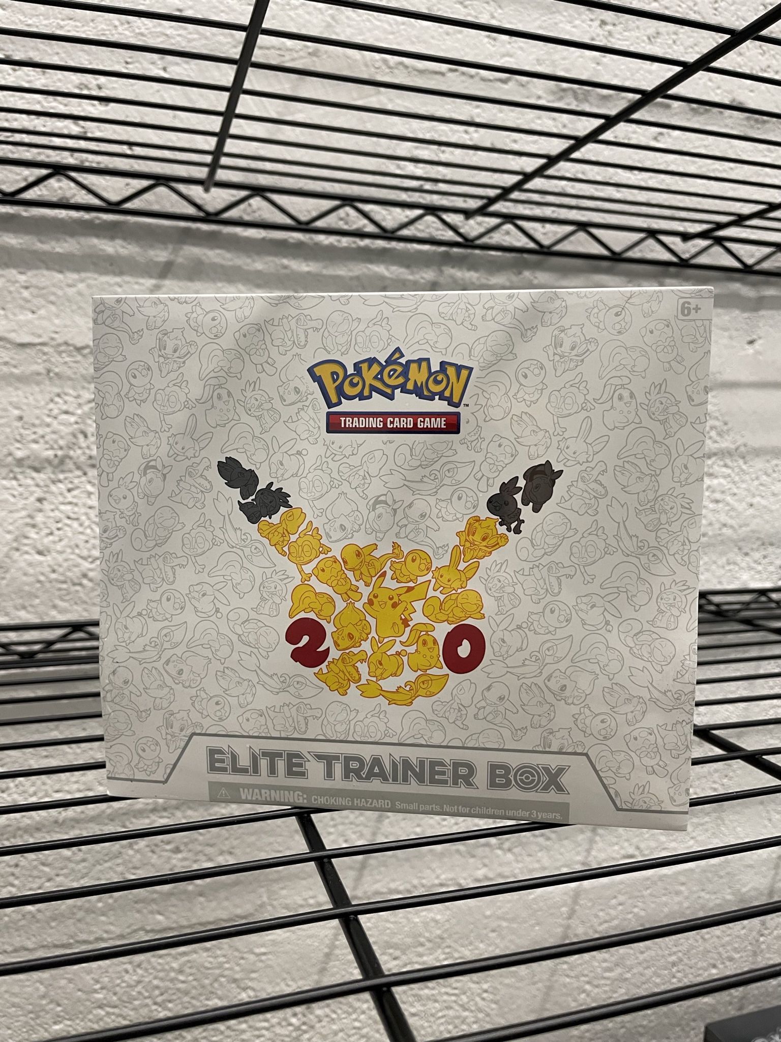 Pokémon Generations Elite Trainer Box (2016)