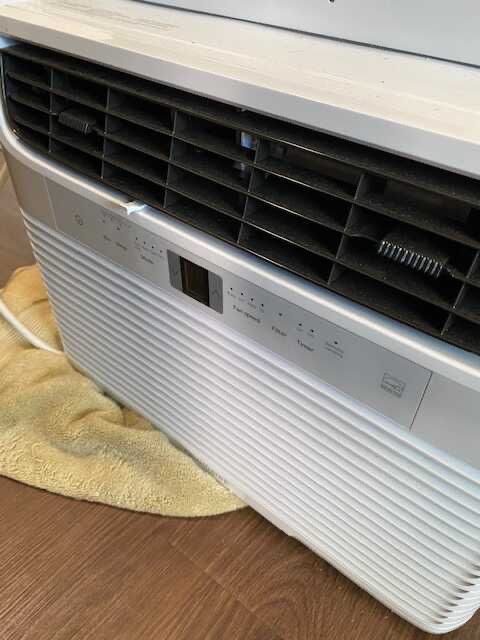 Frigerdaire AC Window Unit