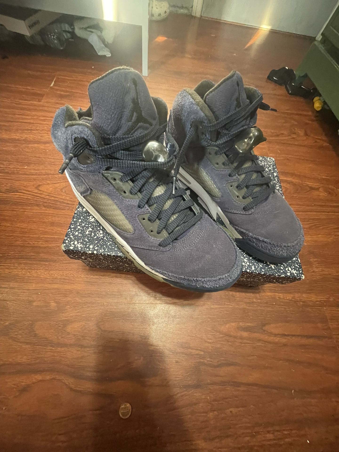 Jordan 5s Navy blue
