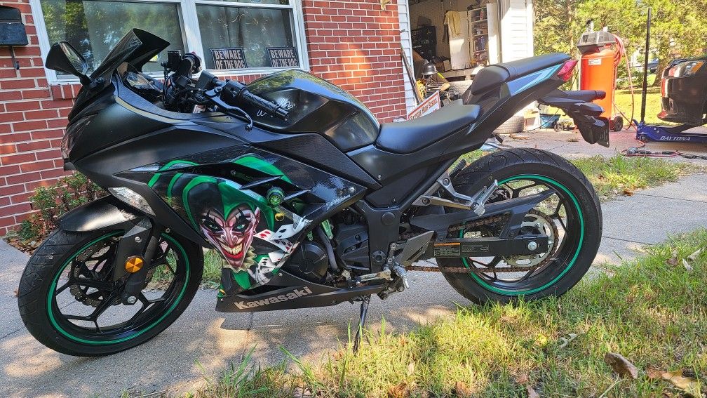 2016 Kawasaki Ninja 300