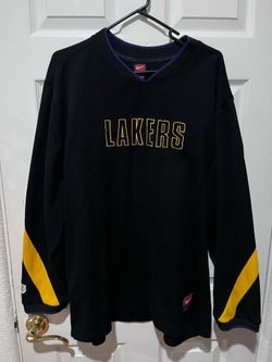 Laker crewneck sweater. Size XL