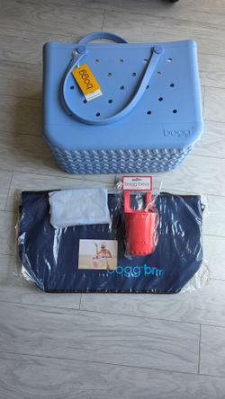 new bogg bag with accessories