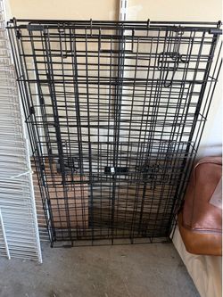 Medium dog crate