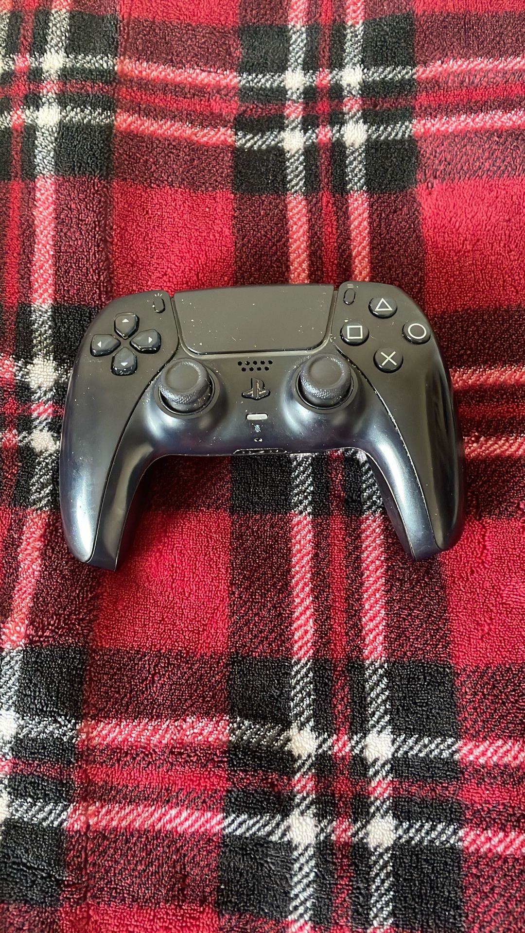 Black PS5 Dualsense Controller
