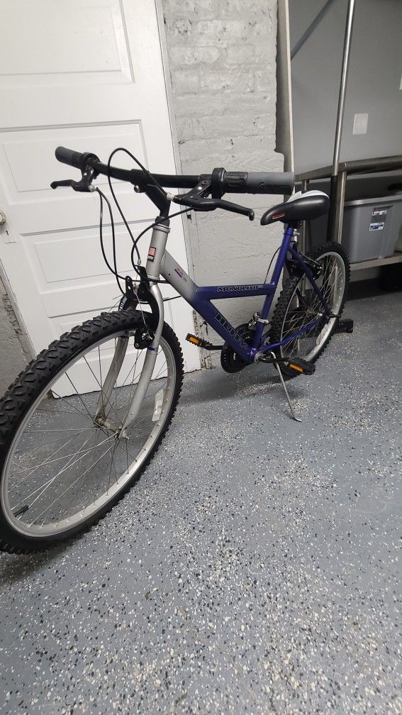 Huffy Bike Monolith Lx Unisex Frame 18 Speed