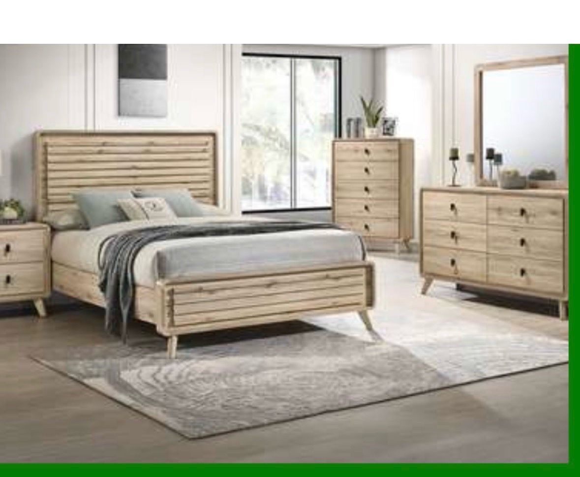 4- Pc Bedroom set Dresser,Mirror Nightstand (1) Queen size bed frame Not including Mattress and Box Sp