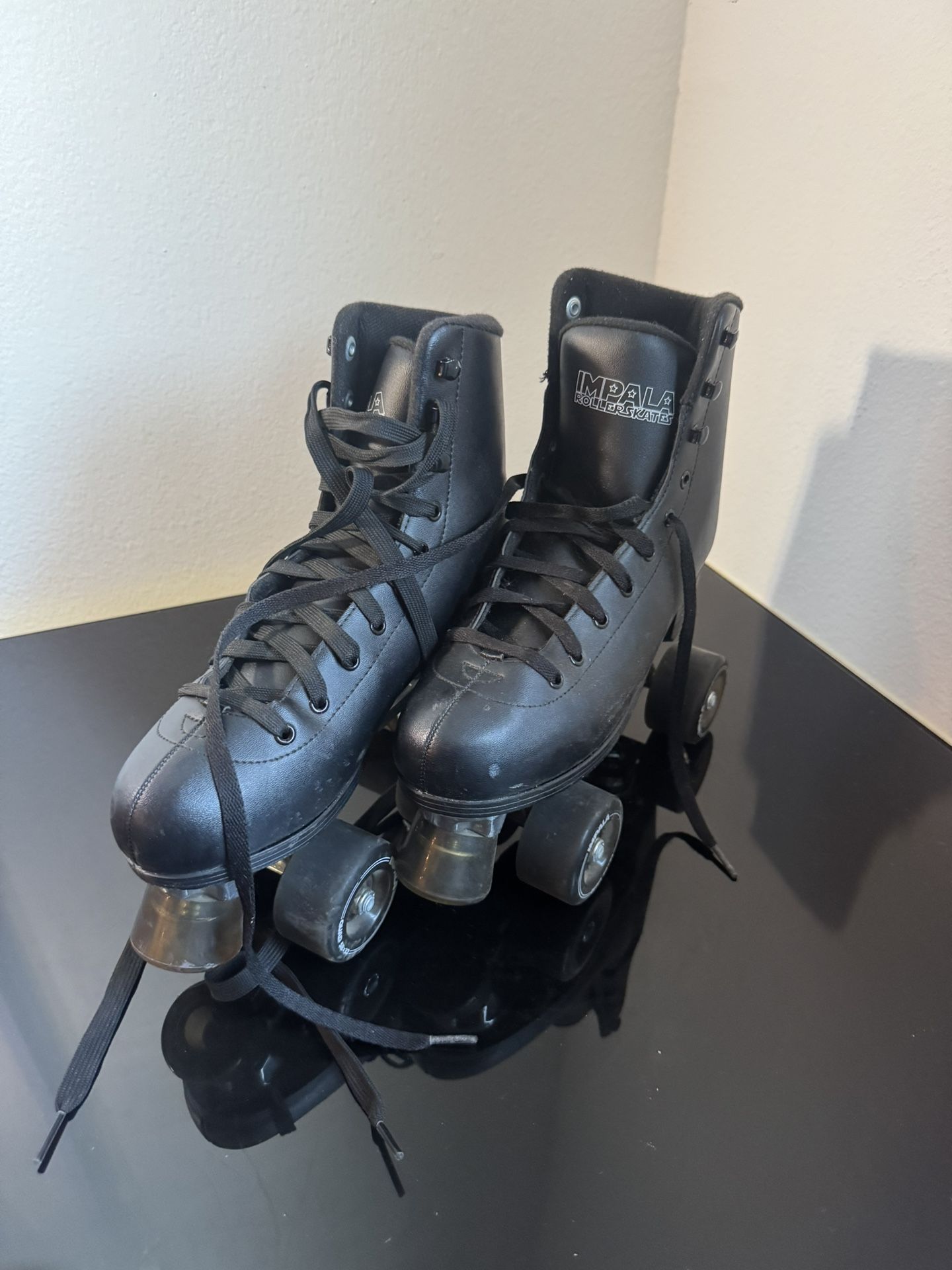 Impala Rollerskates Quad Skate in Black Size 8 Women