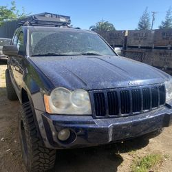 06 Jeep Grand Cherokee Laredo 4x4