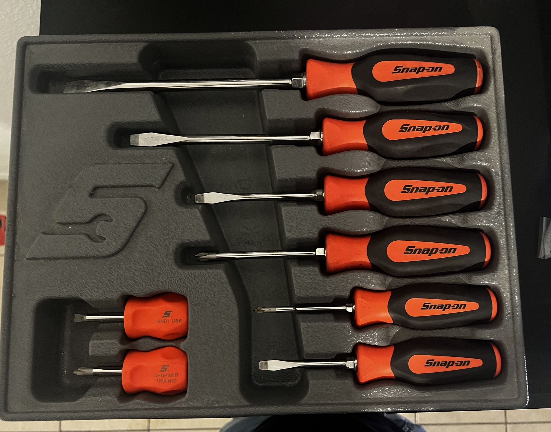 Snap On 8 pc Soft Grip Combination Screwdriver Set (Orange)