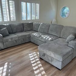 New Sleeper Sectional Couch with USB and Storage! Free Delivery 🚚!
