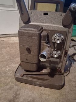 Projector (8mm)Bell & Howell Vintage Projector