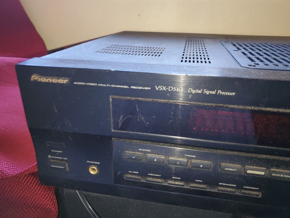 Pioneer receiver for surround sound with built in amp