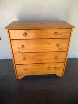 Pine Dresser