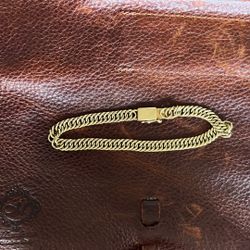 18k Gold  Curb Link Bracelet 