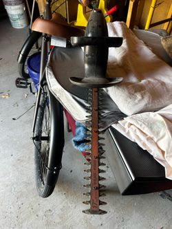 Shrub edger